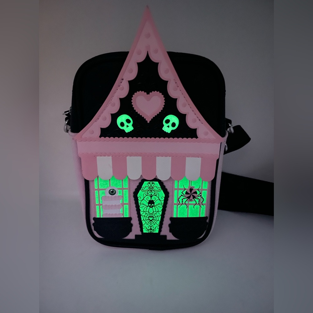 Bath & Body Works Pink and Black Halloween House Crossbody Bag -GLOW IN THE DARK